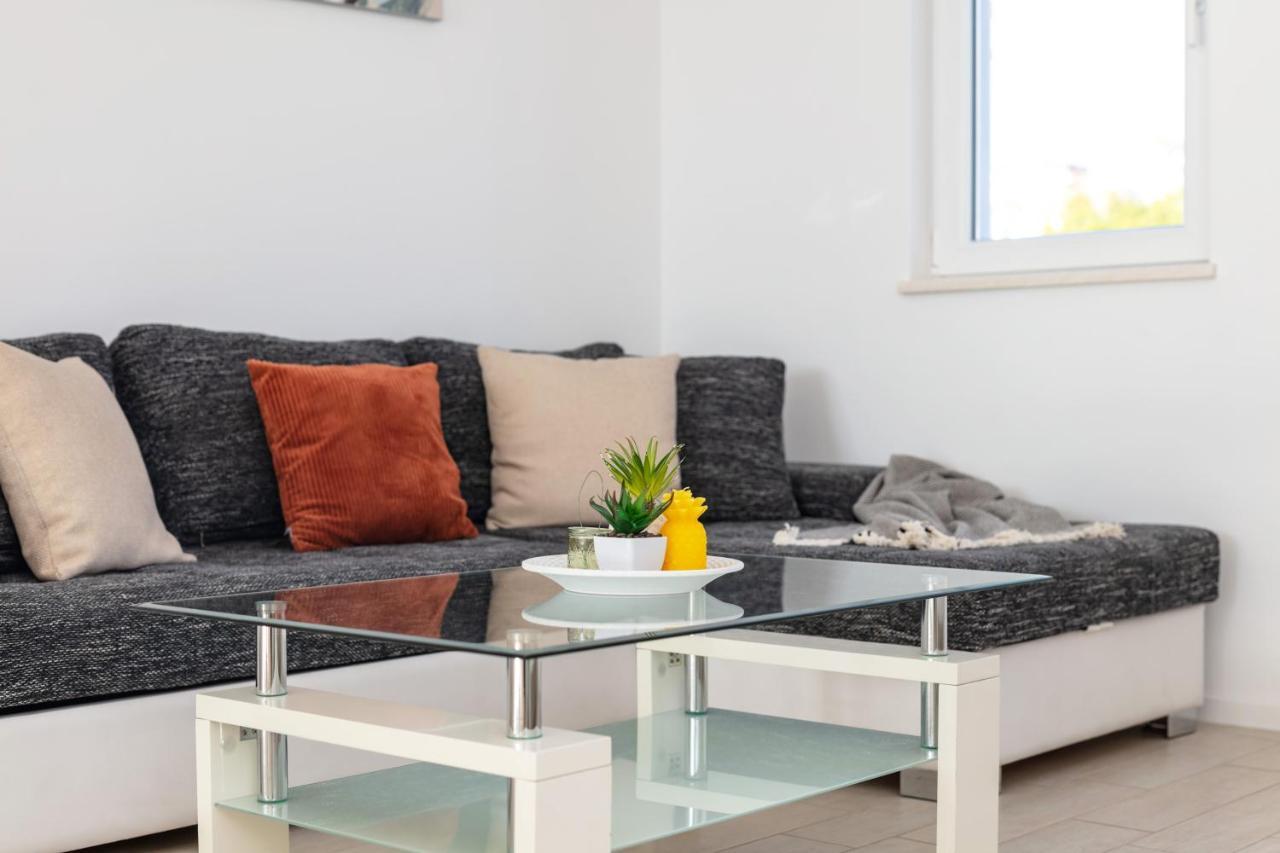 Apartments Tanita Ποντστράνα Εξωτερικό φωτογραφία